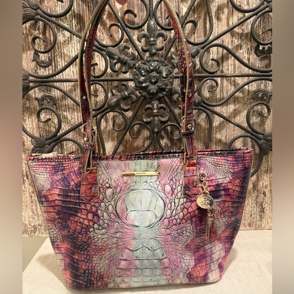 Pink/ Blue Brahmin Medium Asher Melbourne Leather Purse Like new w papers - Picture 7 of 13